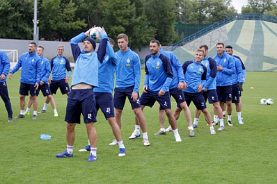 "Крылья Советов" готовятся к матчу с "Ростовом" без Тараса Бурлака