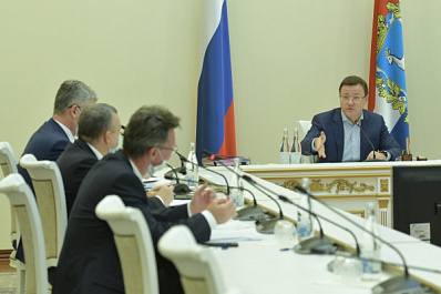 В Самаре губернатор поручил разобраться с эвакуацией автомобилей от больниц