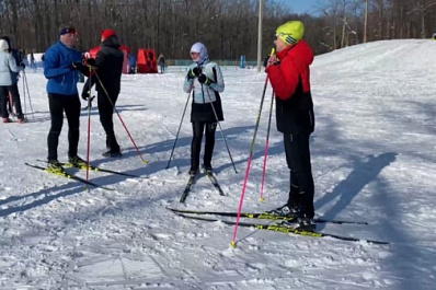 В Самаре стартовала 81-я лыжная гонка на "Чайке" на призы "Волжской коммуны"