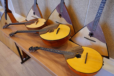 Взрослых и детей в Тольятти приглашают записаться в творческие коллективы