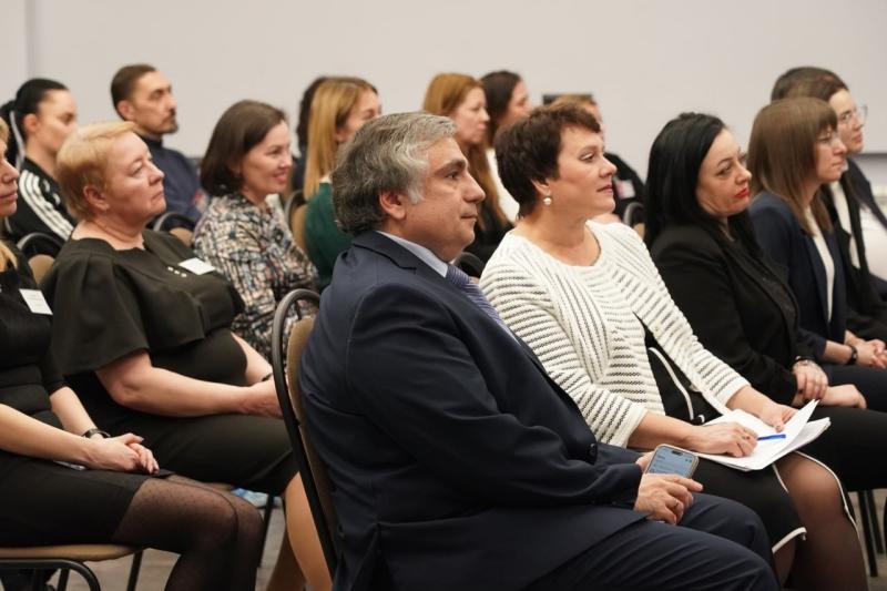 В Самарской области состоялось общерегиональное собрание педагогов и родителей выпускников 9-х и 11-х классов
