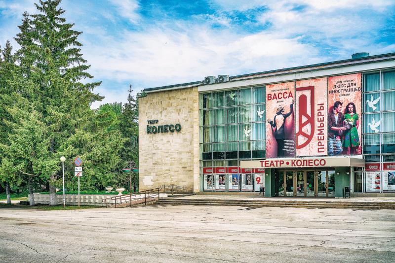 Здание тольяттинского драматического театра "Колесо" капитально отремонтируют