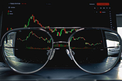 В Самаре азартная пенсионерка лишилась сбережений после игры на бирже