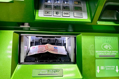 Больше половины россиян готовы работать три года без отпусков