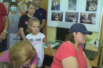 Самарским школьникам с ОВЗ вручили IT-подарки