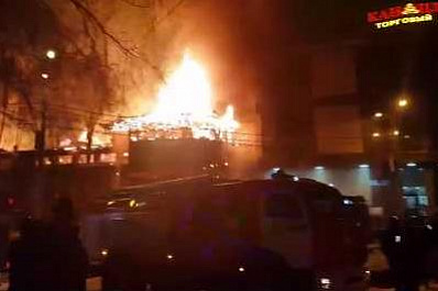 Появилось видео с места пожара в ресторане "Золотая Пагода"