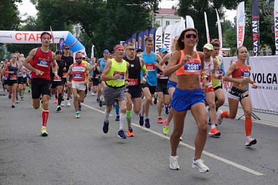 В Самаре около 2 тысяч человек из 30 городов вышли на старт легкоатлетического фестиваля