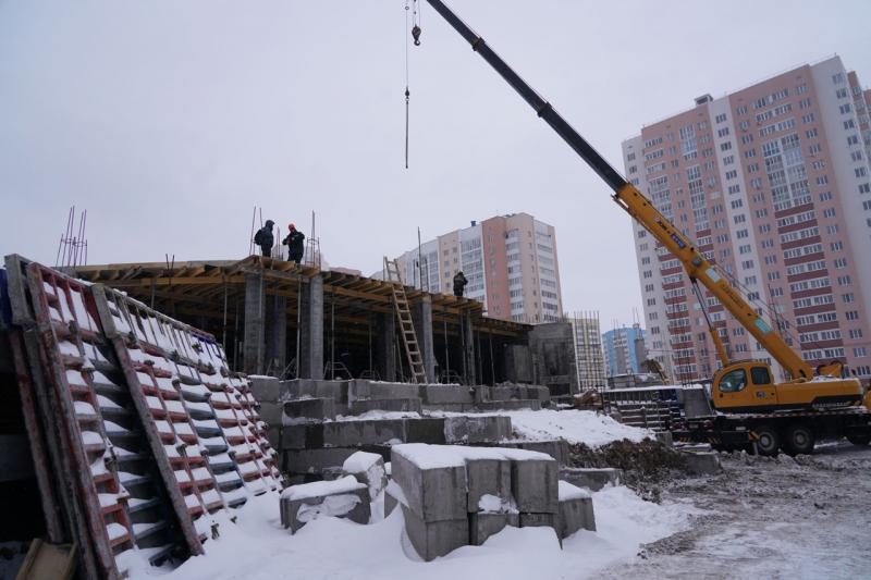 В Волгаре завершат строительство новой поликлиники в 2023 году
