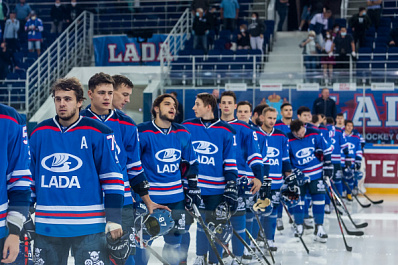 Тольяттинская "Лада" сыграет с "Южным Уралом" 