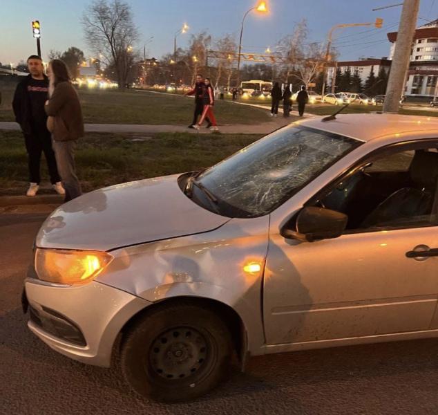 В Тольятти 16 апреля мужчина на "Гранте" сбил двух подростков на самокате