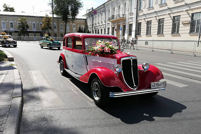 В Самаре в День города пройдет парад ретроавтомобилей в честь Константина Головкина