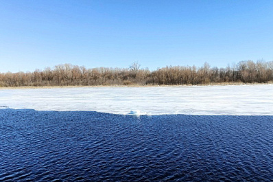 Школьники спасли утопающего в пруду мальчика-инвалида