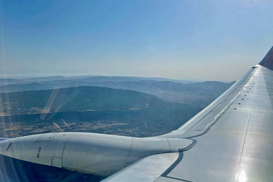 Пролетая над Самарой: безобидны ли белые следы от самолетов