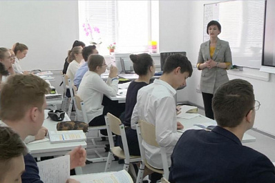 Педагоги средне-специальных учебных заведений региона будут получать ежемесячную выплату