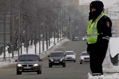 В Самаре ГИБДД начала охоту на автомобили с грязными номерами