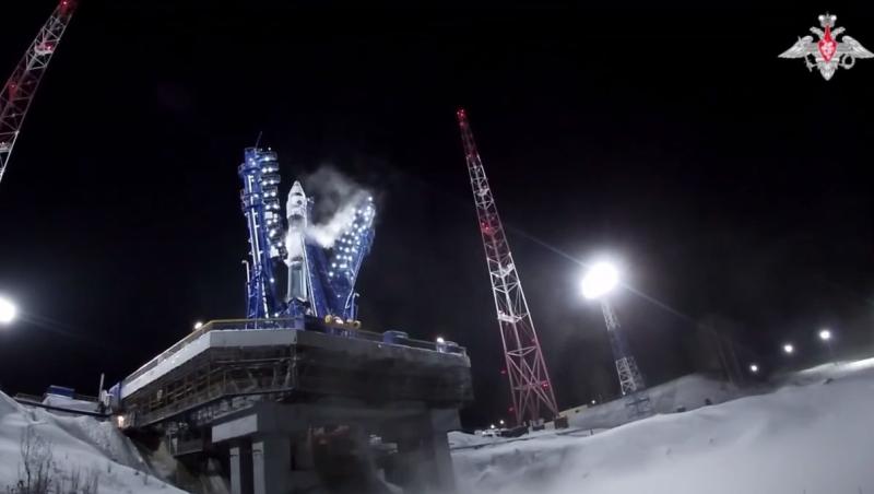 Воздушно-космические силы провели пуск самарской ракеты-носителя "Союз-2.1в" 