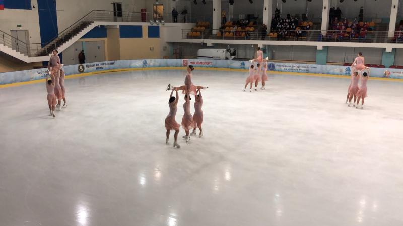 На Кубке России по синхронному катанию на коньках в Тольятти Самарскую область представят шесть команд