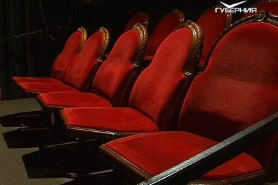 Варианты реконструкции здания самарского драмтеатра представили Дмитрию Азарову