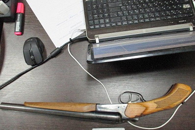 Стрелял в потолок из обреза и требовал деньги: попытка дерзкого ограбления в Тольятти