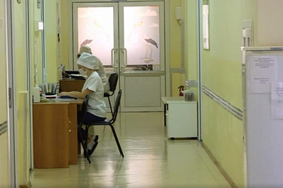 Армен Бенян поздравил роддом Самарской больницы им. Пирогова с 60-летием