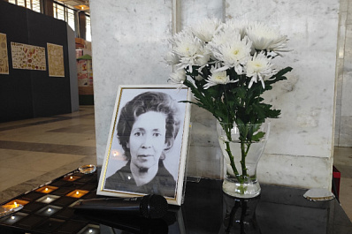 "Могла войти в любую дверь": в Самаре открыли памятную доску инициатору создания нацпарка "Самарская Лука"