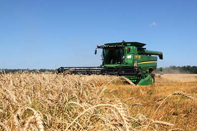 Инфографика: аграрии Самарской области впервые за 30 лет собрали рекордный урожай зерна 