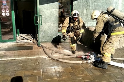 Прокуратура назвала предварительную причину крупного пожара в ТЦ "Скала" 