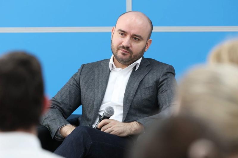 Вячеслав Федорищев: "Корпус социально-педагогического университета на Антонова-Овсеенко, 26 обязательно отремонтируем"