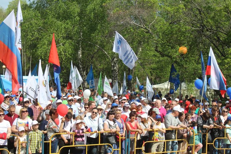 В Тольятти отметили День солидарности трудящихся в духе патриотизма
