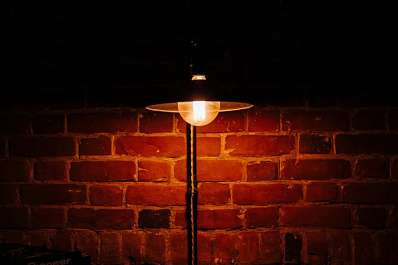 На нескольких улицах Кинеля отключат свет 16 и 17 октября