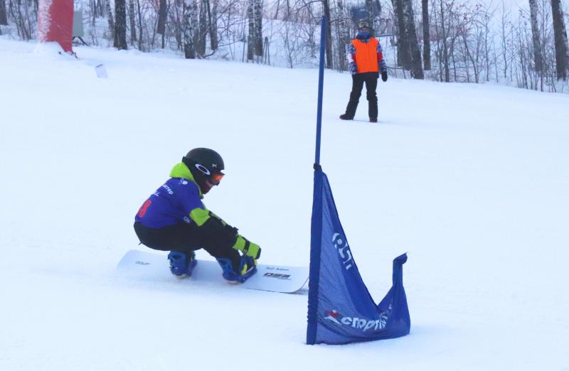Самарец стал призером всероссийских соревнований по сноуборду