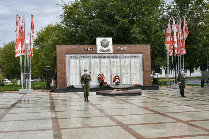 Новокуйбышевцы увековечили память советского солдата