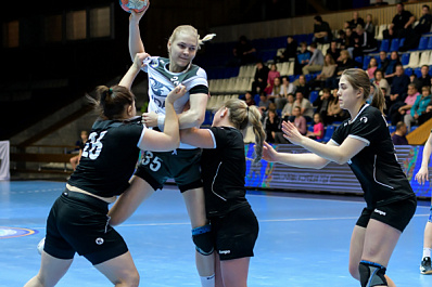 Гандбольная "Лада" одержала победу над московским "Лучом"