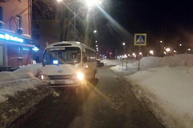 Юная пассажирка автобуса получила травму головы в ДТП с иномаркой в Самаре