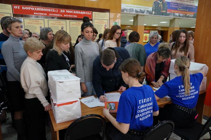 В Самаре презентовали сборник произведений местных писателей