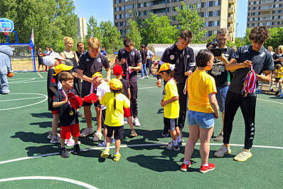 В Самарской области продолжают строить новые площадки для детского спорта и физкультуры
