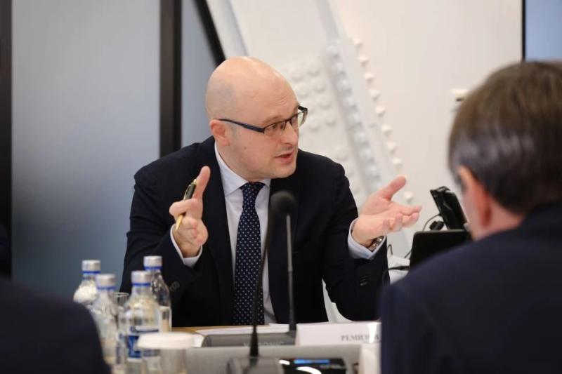 В Москве состоялось совместное заседание комиссий Госсовета РФ по направлениям "Промышленность" и "Кадры"