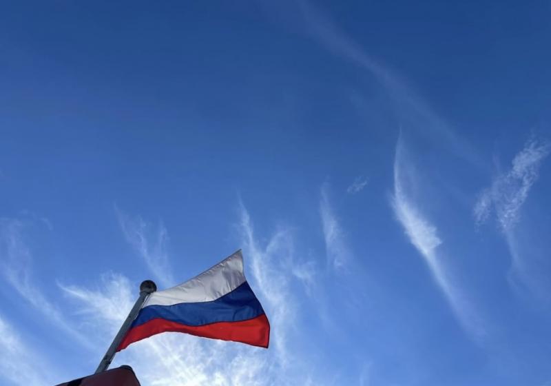 День знаний в школах Самарской области начался с гимна России
