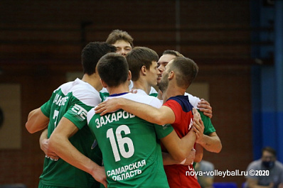  Волейболисты "Новы" вырвали вторую победу на туре в Грозном