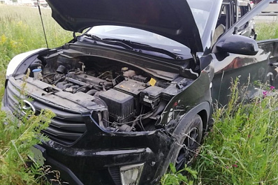 В Самарской области в ДТП с фурой пострадали трое