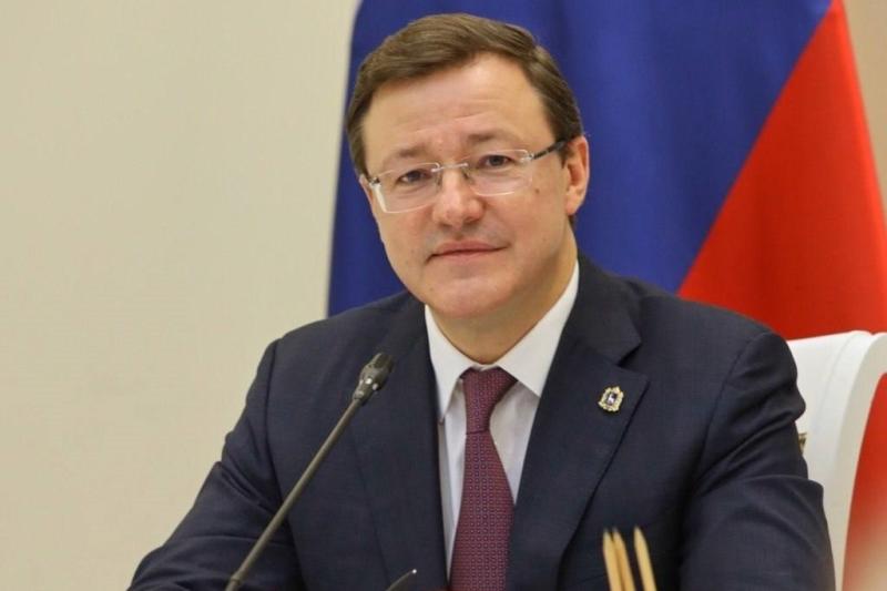 Дмитрий Азаров обратился к работникам органов безопасности РФ в профессиональный праздник