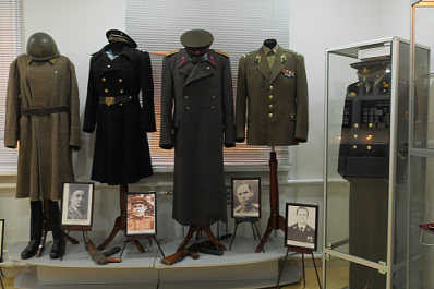 История предмета нашей Победы. Промышленная революция в Куйбышевской области, или Как русский валенок победил Хьюго Босс