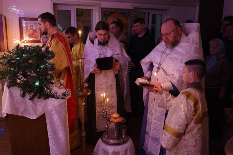 Жители Самарской области встретили Рождество Христово