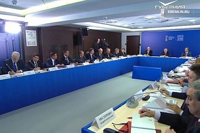Дмитрий Азаров принял участие в заседании наблюдательного совета оргкомитета Россия-2018