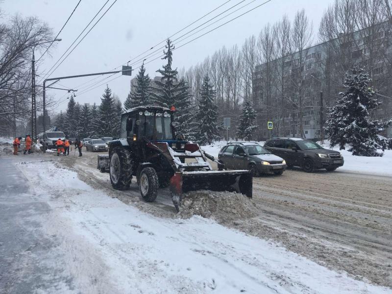 За сутки из Тольятти вывезли 4 715 кубометров снега
