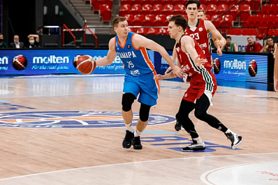 Баскетбольная "Самара" начала чемпионат с победы