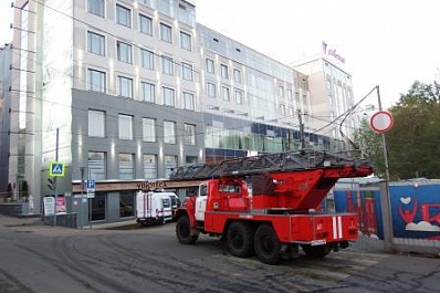 90 человек тушили гостиницу в Самаре