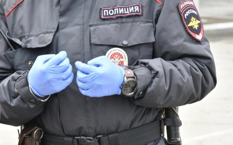 В Самаре задержали 41-летнего мужчину с запрещенными веществами в автомобиле