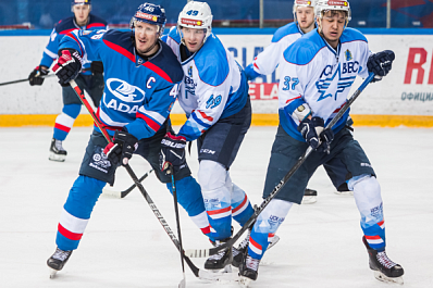 Тольяттинская "Лада" в товарищеском матче обыграла ЦСК ВВС