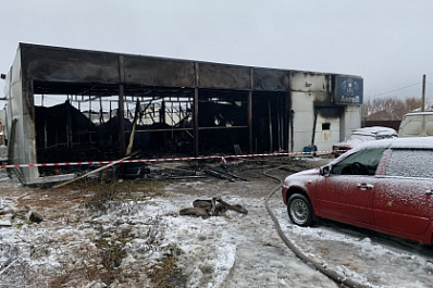 Число погибших из-за пожара в салоне ритуальных услуг в Самаре увеличилось до двух